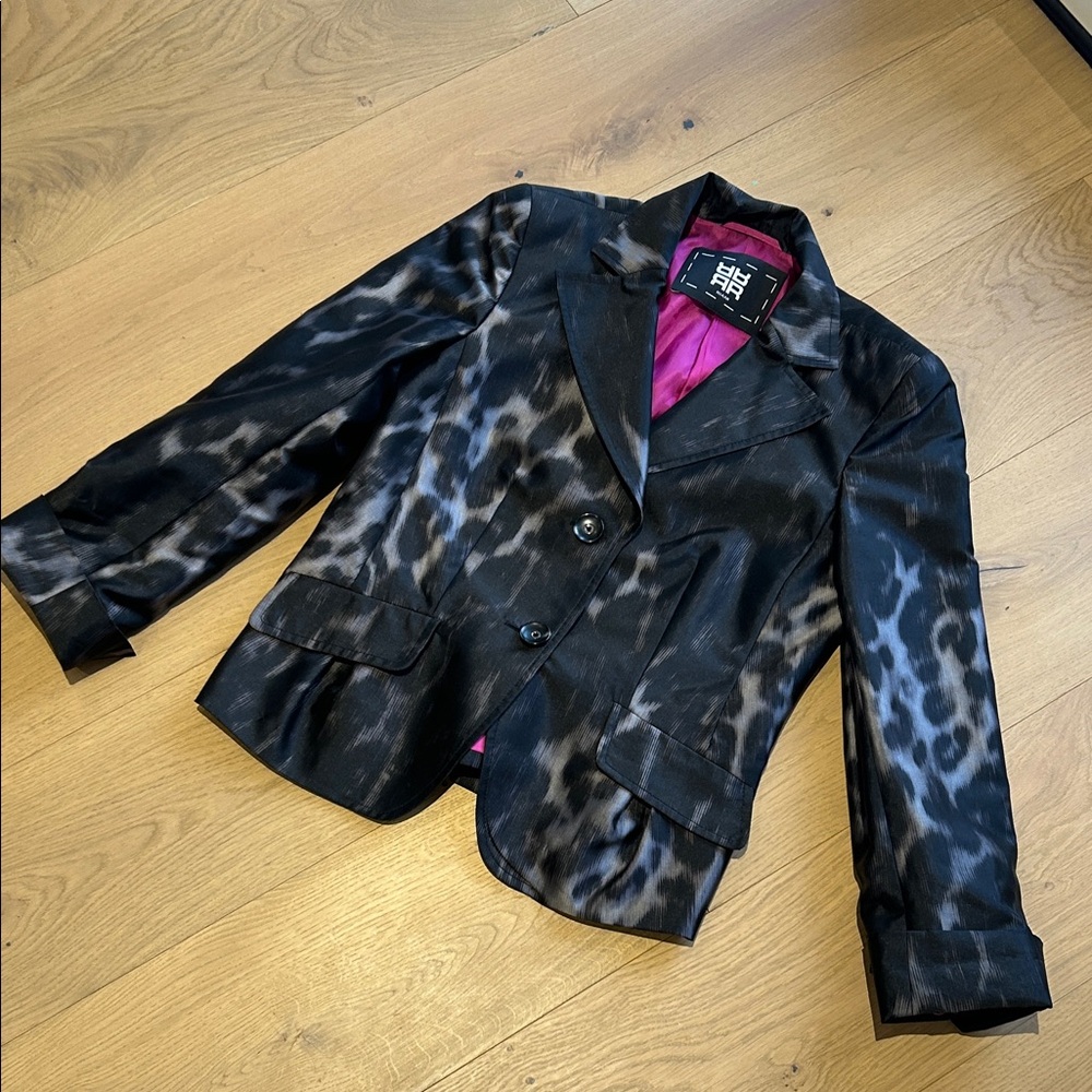RIANI Black and grey Leopard Print Women's Blazer